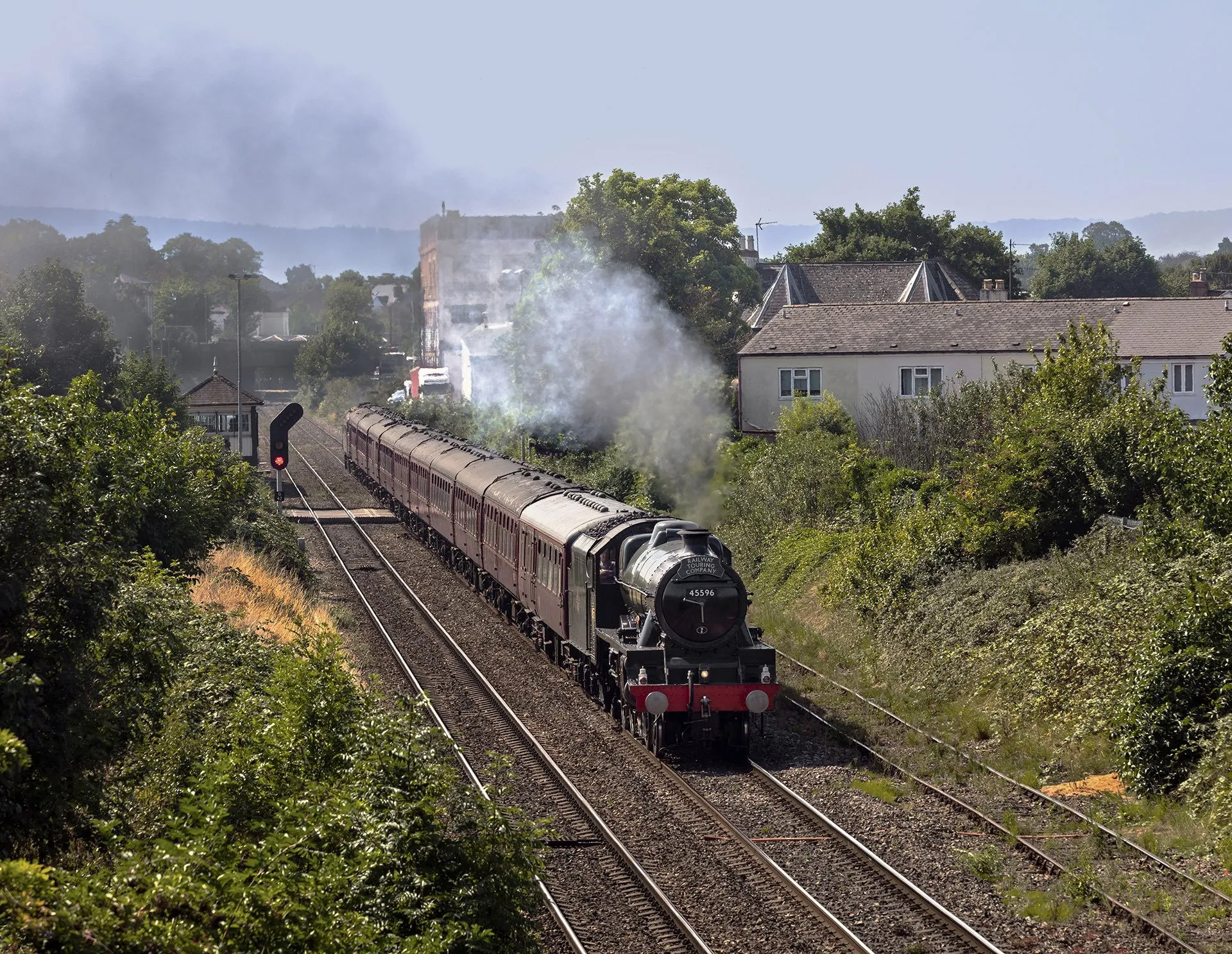 Steam train chartered to bring London passengers to ride on WSR